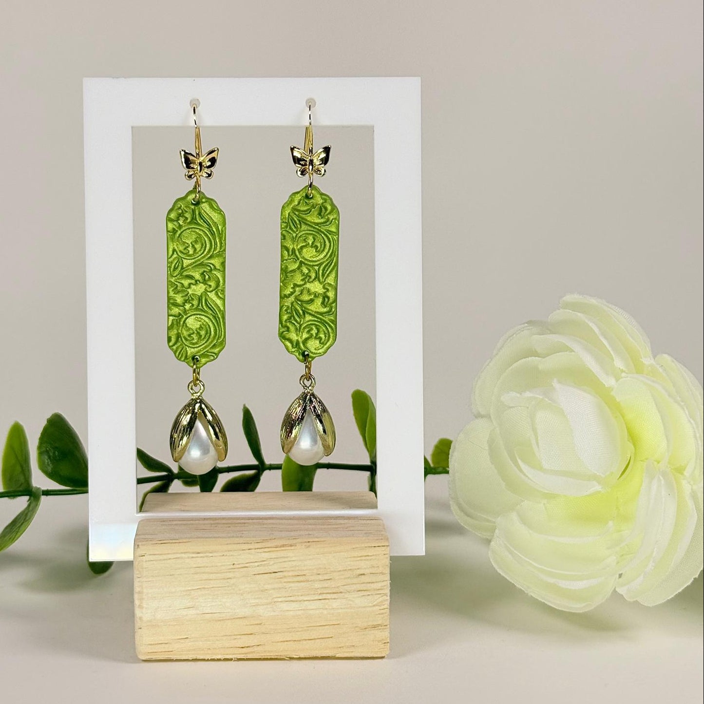 Blooming Pearl Drop Earrings