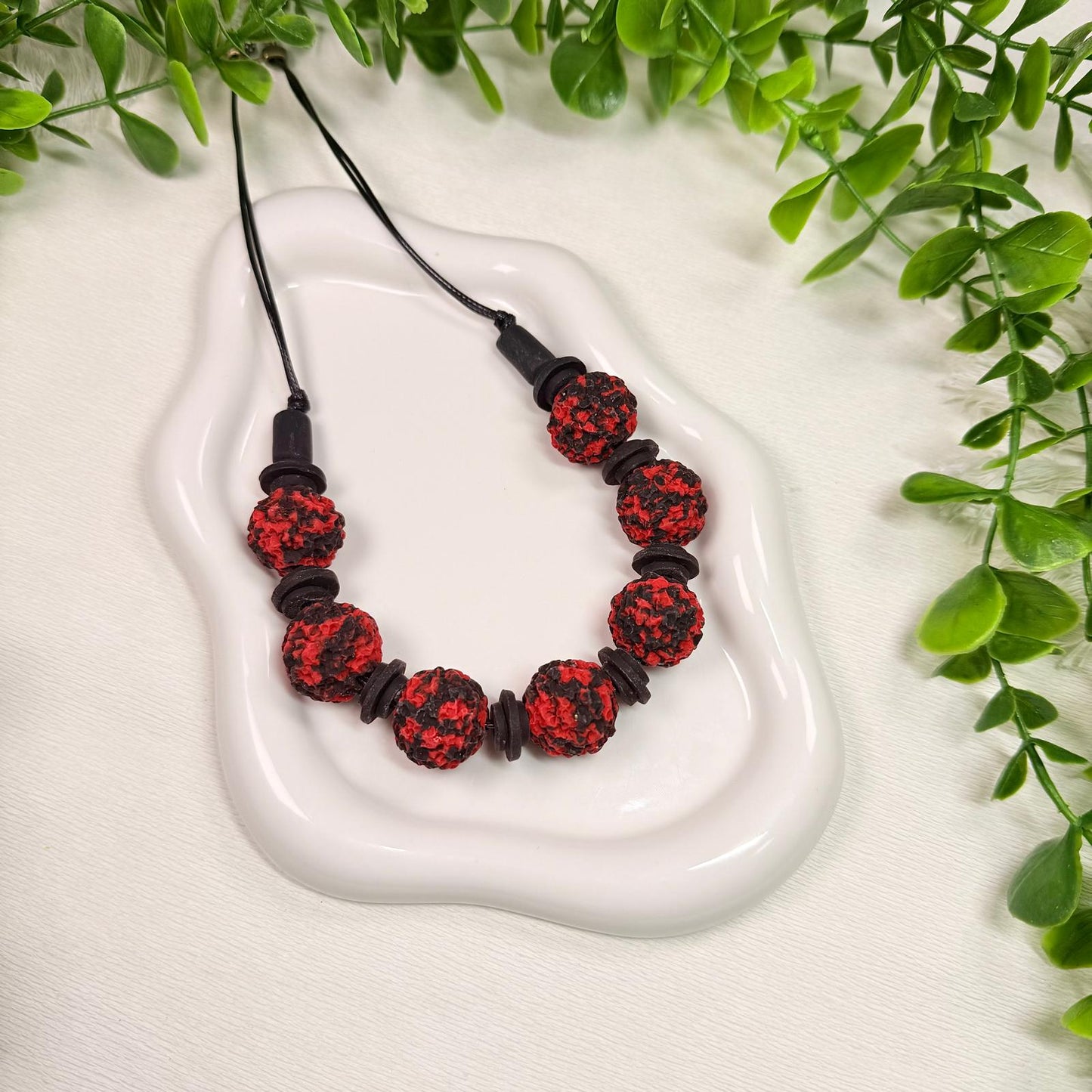 Crimson Black Textured Beads Set
