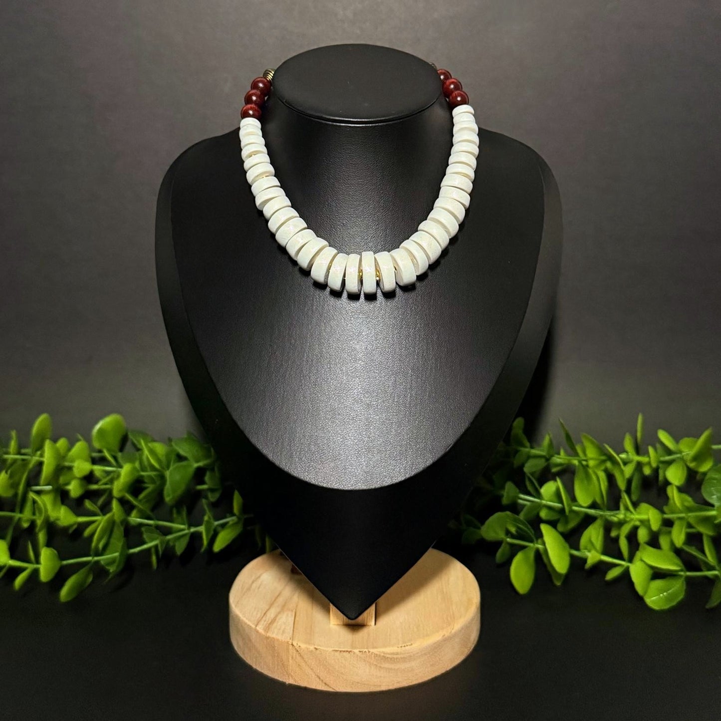 Pearl White Circle Beads Necklace